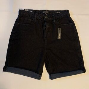 BUFFALO David Bitton | High Rise MOM Shorts Size 28 |
Exclusive of Decoration